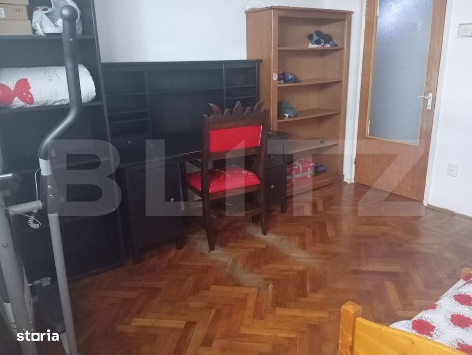 Apartament 4 camere, 82 mp ,3 balcoane inchise + boxa, zona Sud