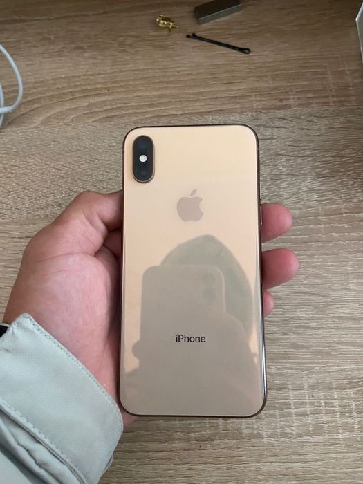 Айфон xs сатылады