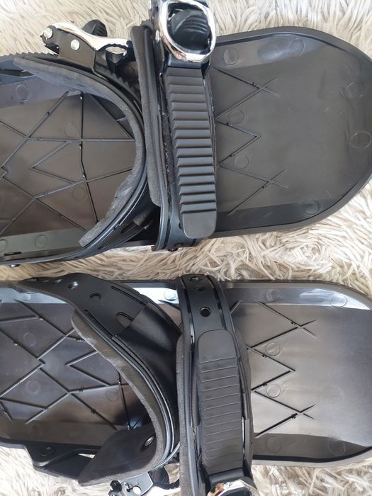 Vând minichiuri, 36 cm x 14 cm, 1,09 kg