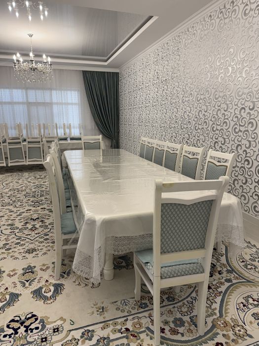 Продам стол со стульями 14 штук