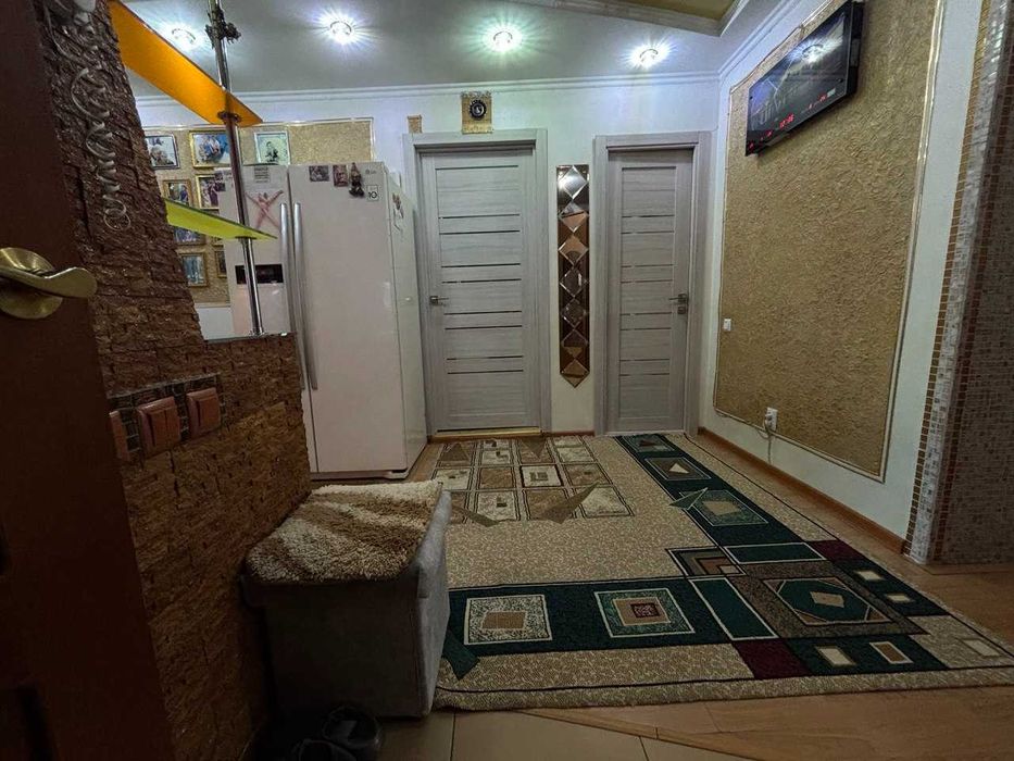 Продам 3 комнатную квартиру