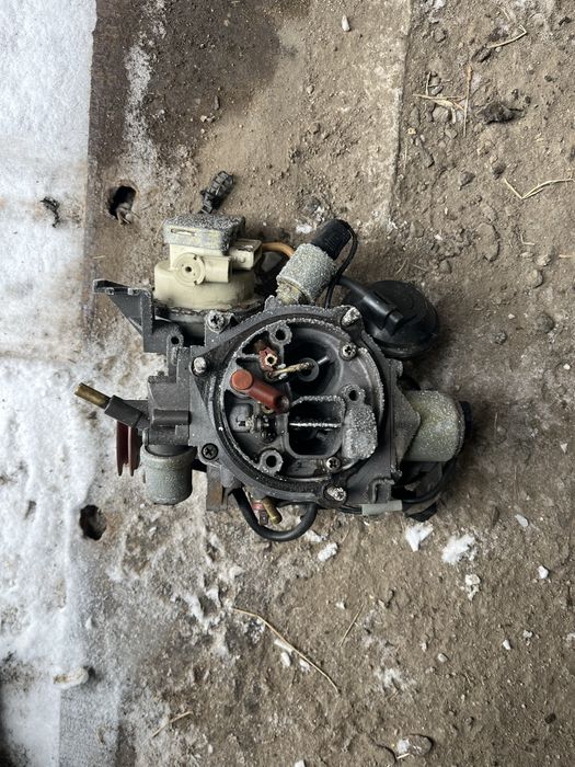 Продам Оригинальный карбюратор Ауди 80 б3
