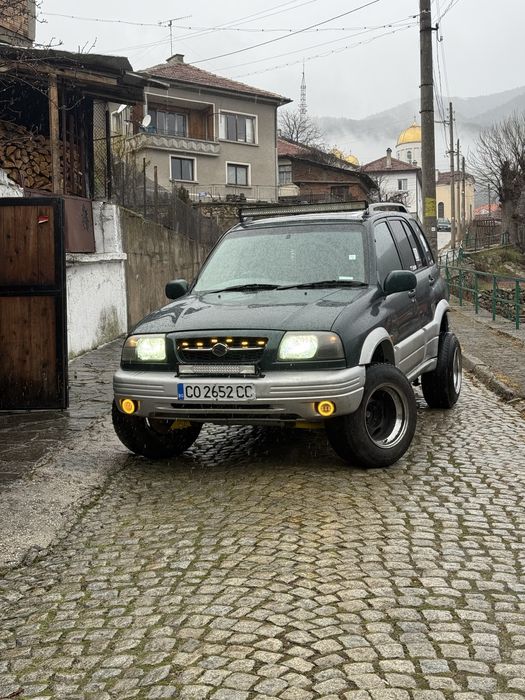 Suzuki Grand Vitara 2.5v6 газ/бензин