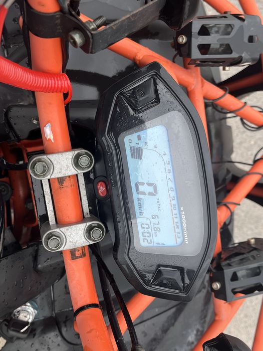 Новый квадроцикл 200сс автомат