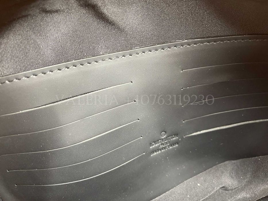 Borseta de mana - Louis Vuitton Kasai - monogram