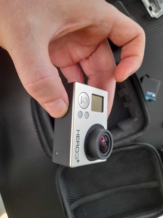 GoPro Hero 8 + всички необходими части (+ GoPro Hero 3)