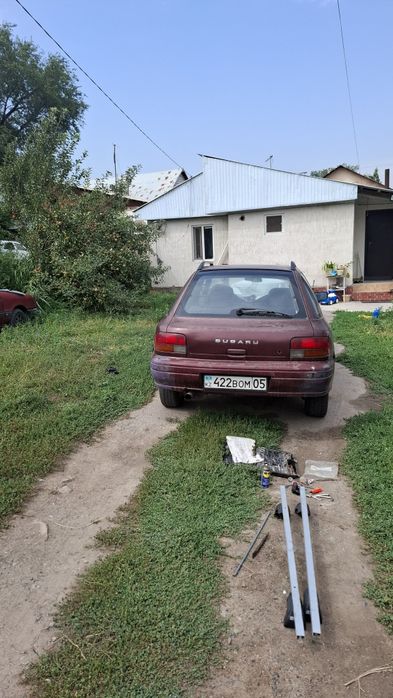 Субару импреза 1993г 1,8 л