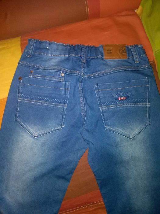 БЛУЗА H&M и дънки