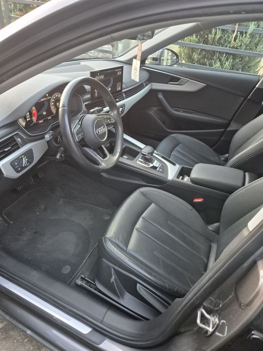 Audi A4 Ușor Avariat