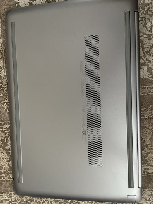 Hp 250 g9 yengide