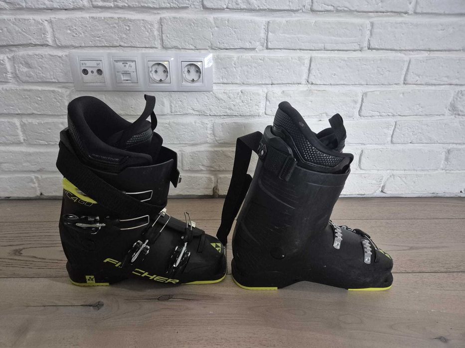 Clăpari schi Fischer RC4 – stare bună