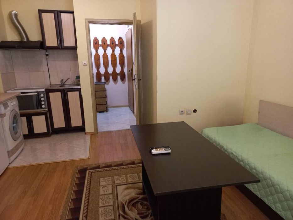 Дава се под наем Едностаен апартамент в Бургас, Възраждане - 37 кв.м за 270.3 € - Снимка #2