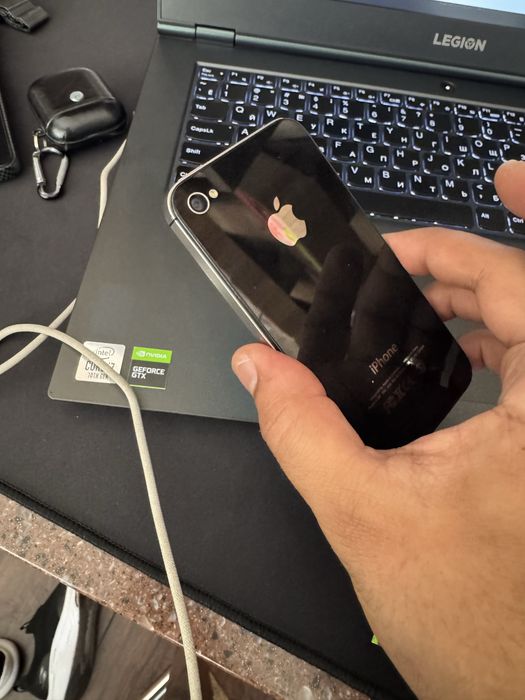Iphone 4s 32GB с регистарации uzimei