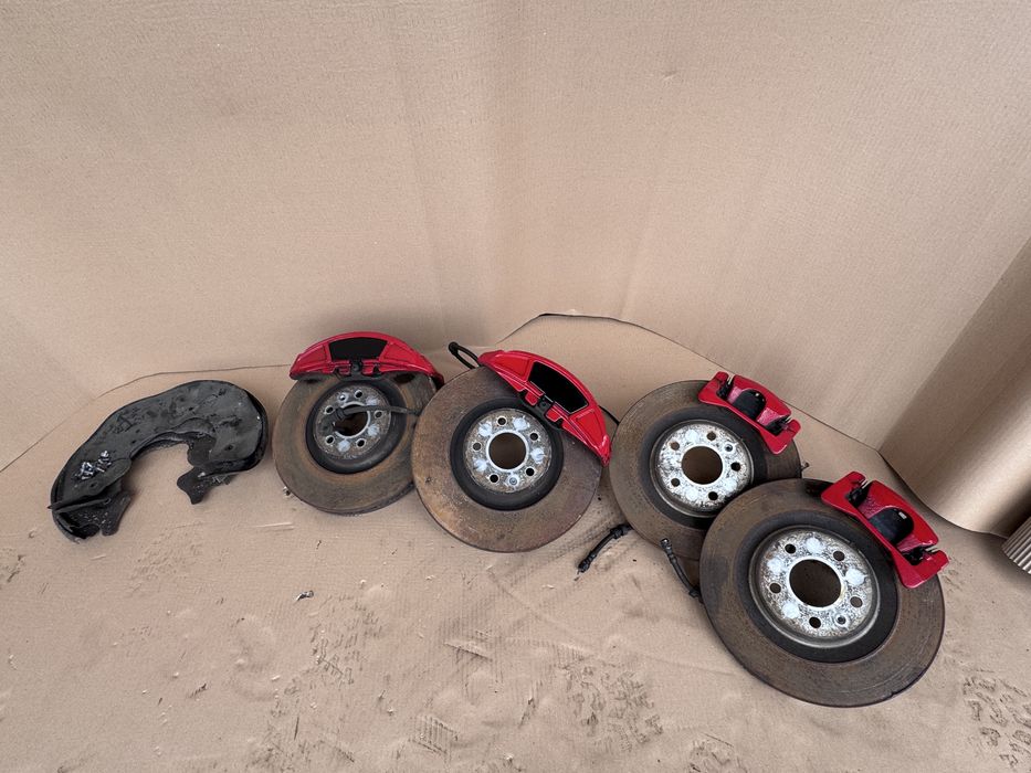 Kit etrieri complet audi 356 fata 330 spate montati pe a7 competion