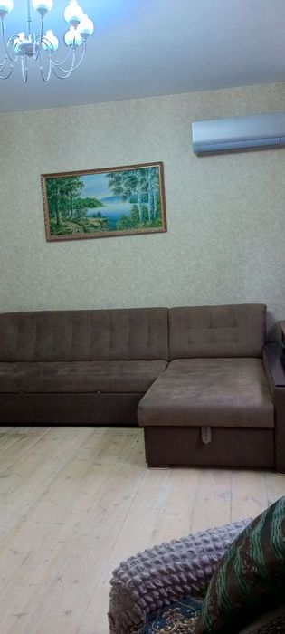 Продаётся диван уголок