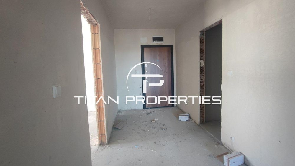 Продава се Тристаен апартамент в Варна, Левски - 87 кв.м за 2546 €/кв.м - Снимка #5