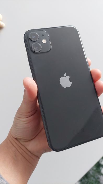 Vand  telefon iphone 11