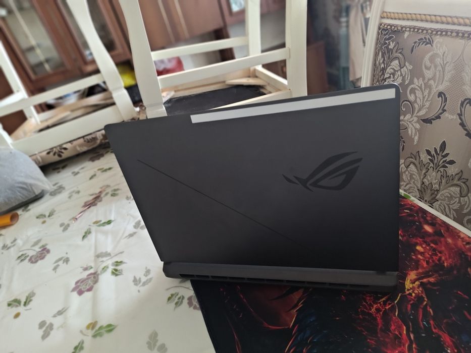 Asus rog strix g16