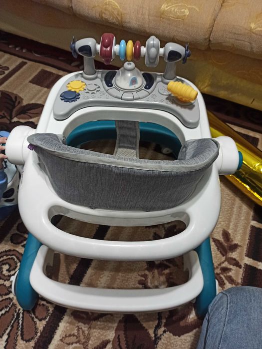 Продаю ходунки для детей