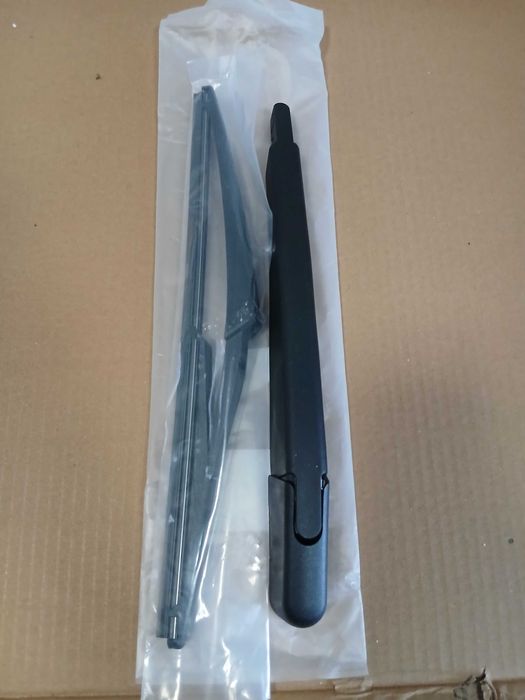 Задна чистачка Пежо 308SW НОВА