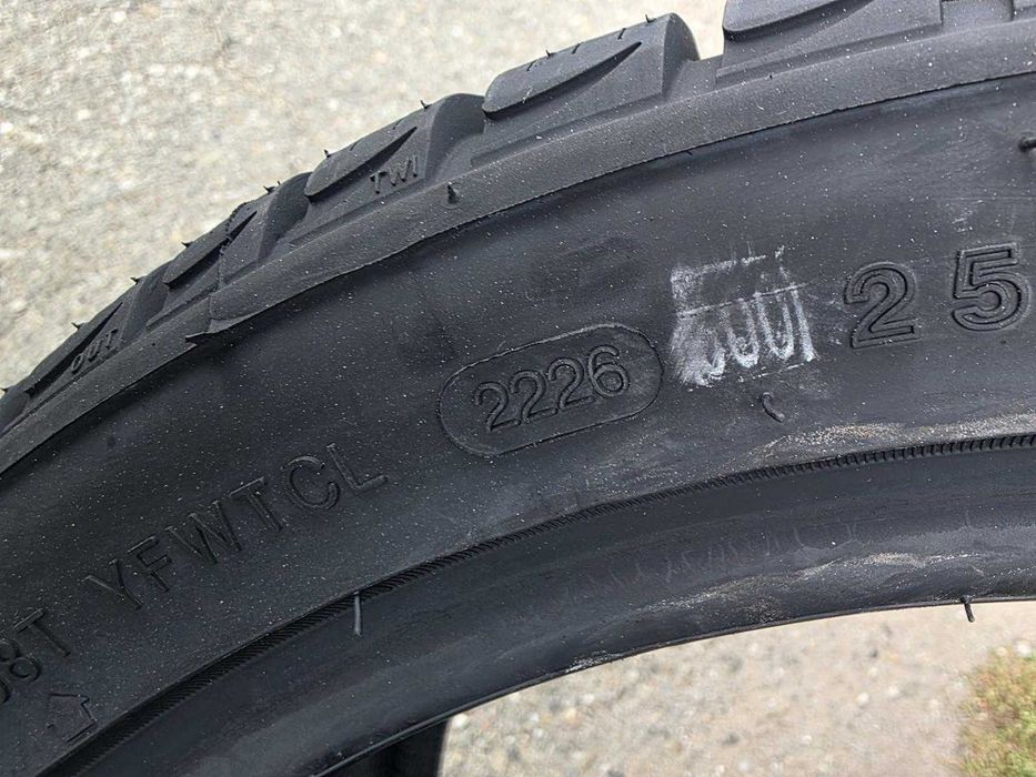 Anvelope noi iarna 255/35R19 SUNNY DOT2026