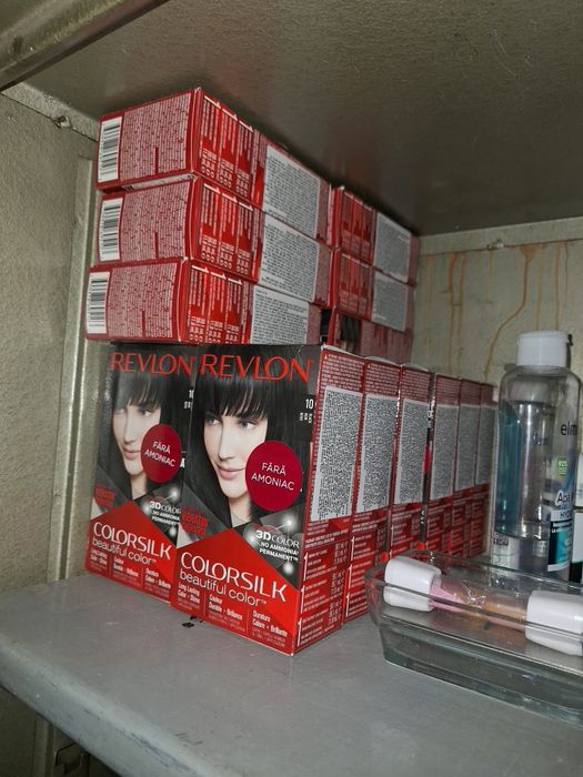Vopsea de par fara amoniac revlon negru 10 black