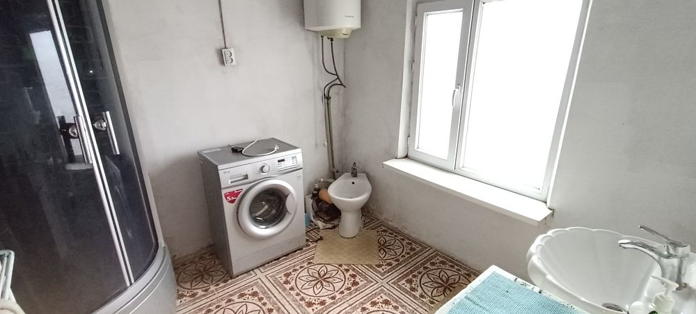 Үй сатылады. Тез арада