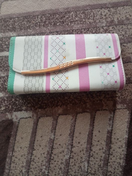 Geantă de ocazie nouă