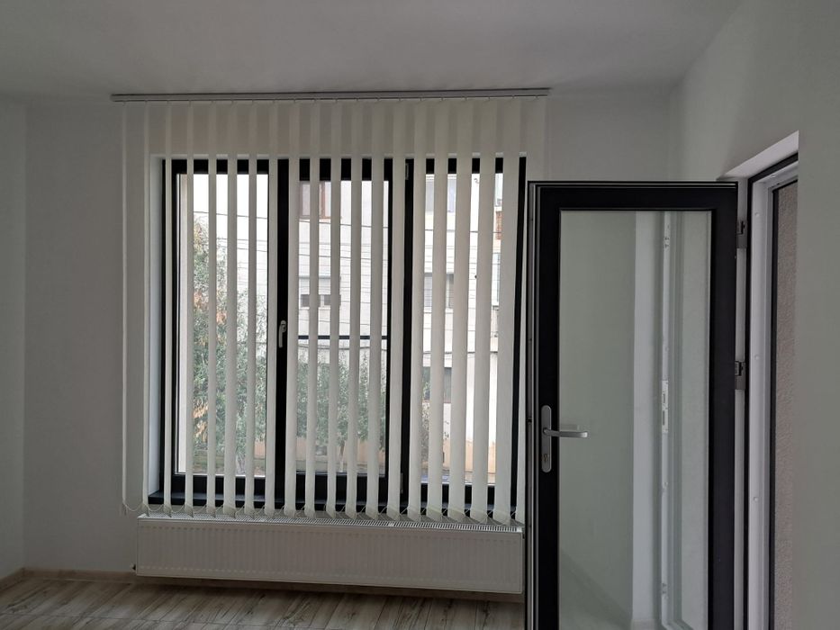 Închiriez spațiu birouri