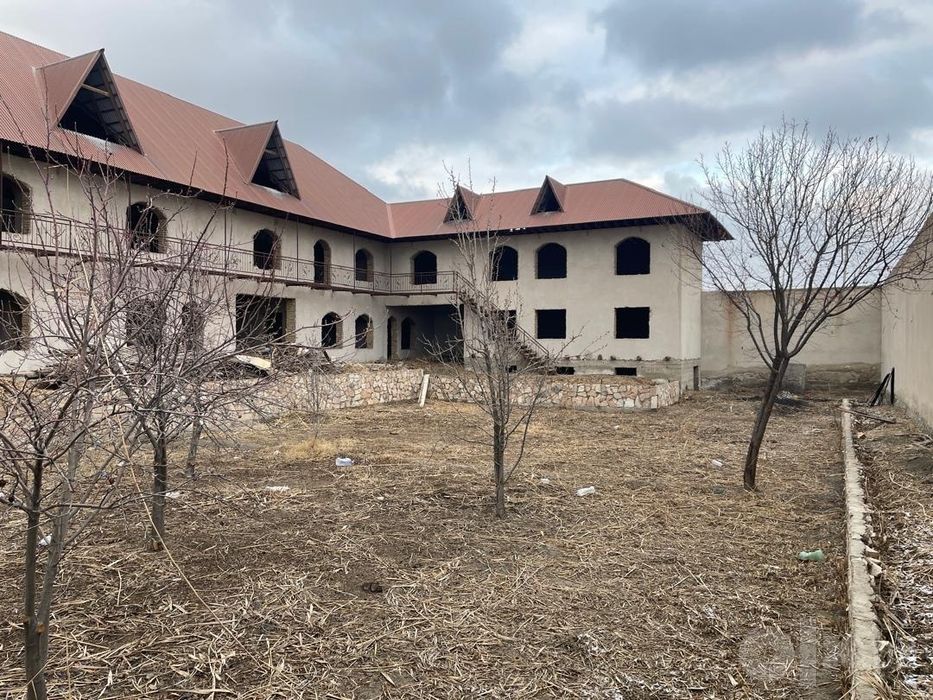 Участка сотилади