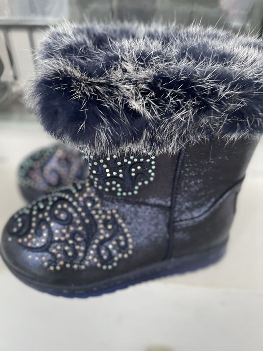 Уги зимние для девочек