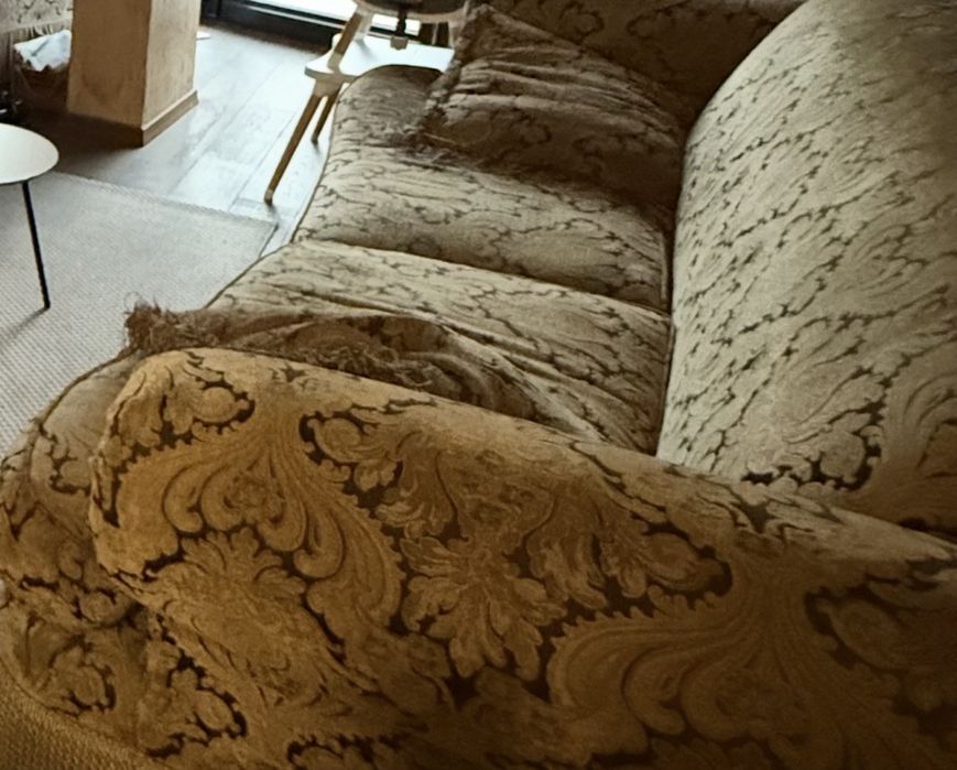 Диван класически стил стил