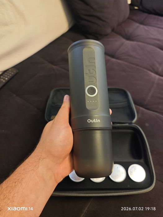 Outin + case protector Портативна кафе машинка