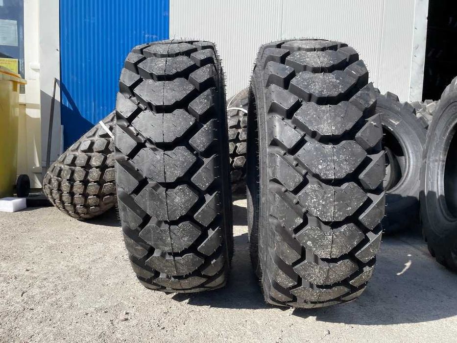 12.5/80-18 GALAXY HULK Anvelope noi de buldoexcavator JCB