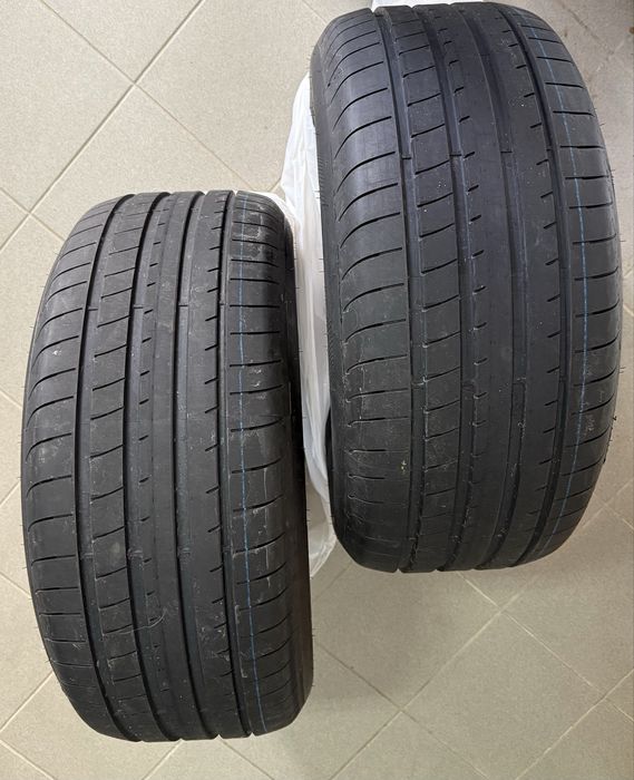 Set mixt anvelope  (NOI !) 4 buc - 2 buc 235/60 R18 + 2 buc 255/55 R18 - originale Mercedes GLC