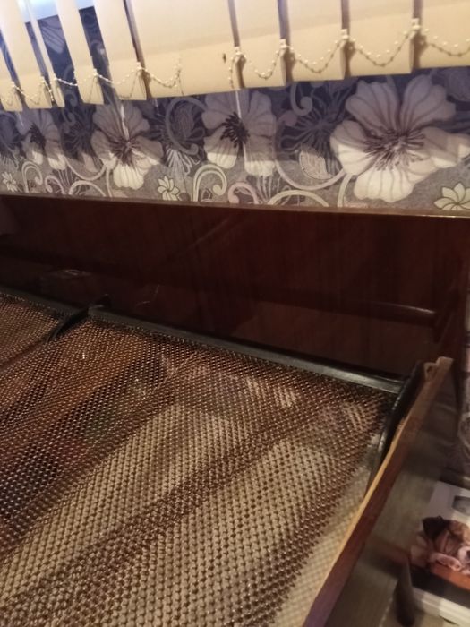 Спалня 150 х 195 с двулицев матрак