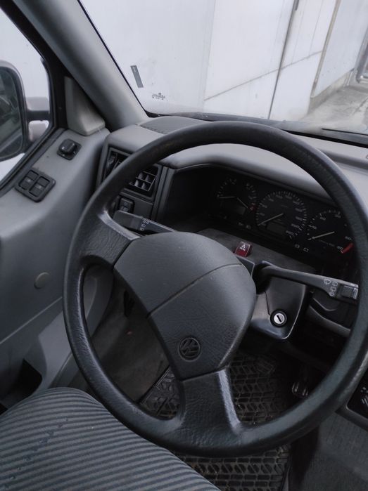 Продавам на части VW T4 CARAVELLE