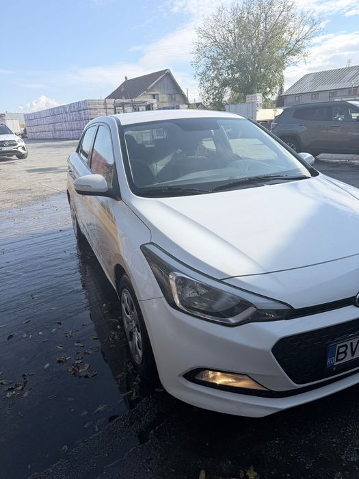 HYUNDAI i20 2015 — imagine 2