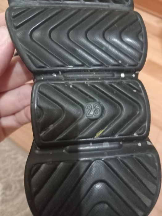 Сандальи детские