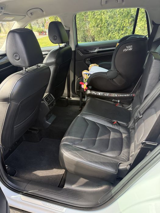 Škoda Kodiaq 2.0 TDI 190CP DSG 4x4 – Webasto / Cameră 360 / Canton