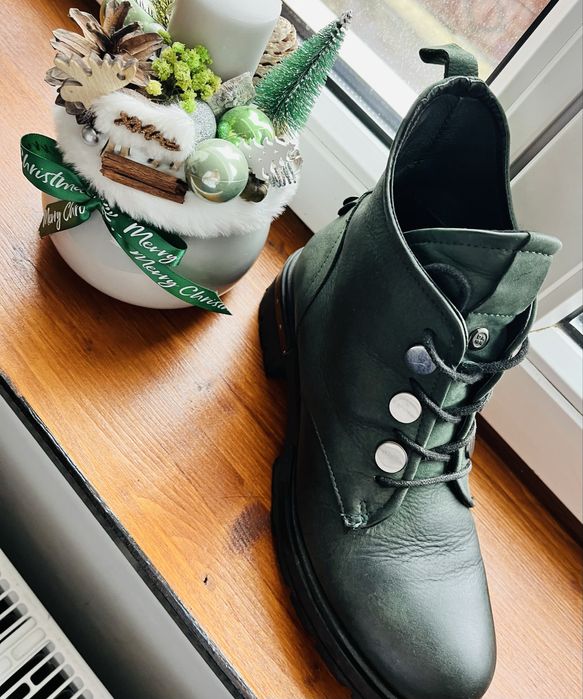 Ghete dama piele -stare excelenta!