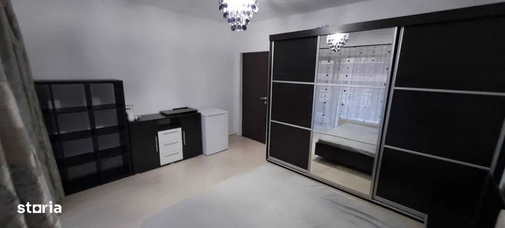 Apartament de vanzare 2 camere 46mp plus 2 balcoane zona Poligon Flore — fotografia 3