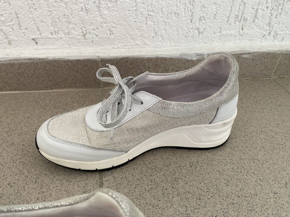 Дамски обувки естествена кожа