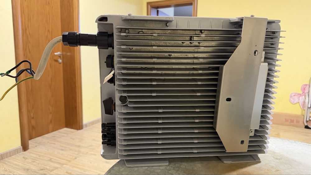 Трифазен мрежов инвертор GoodWe GW10KT-DT, 10kW, 2 MPPTs