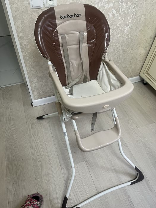 Столик для кормление