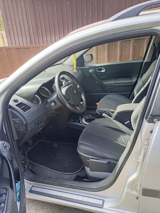 Vând Renault Megane 2