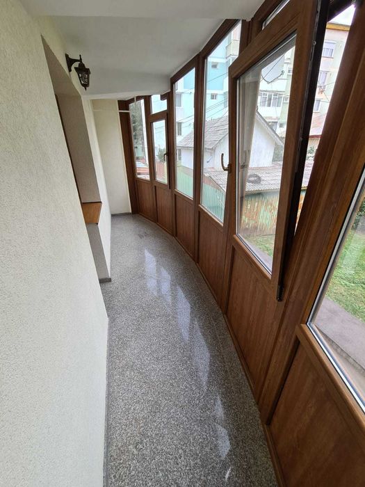 Inchiriez apartament 3camere Precista în bloc nou