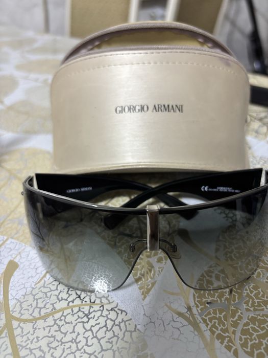 Продам очки армани в с чехлом