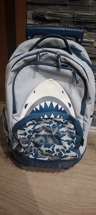 Раница на колела