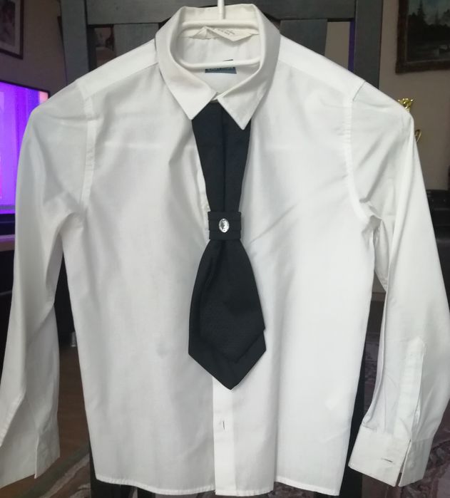 Costum băiat 7/8 ani